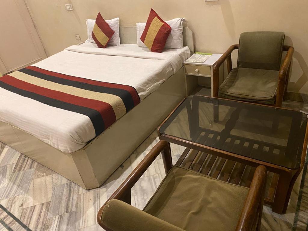 Lavi Hotel Hari Darshan - 10 Meter From Golden Temple Amritsar Exterior photo
