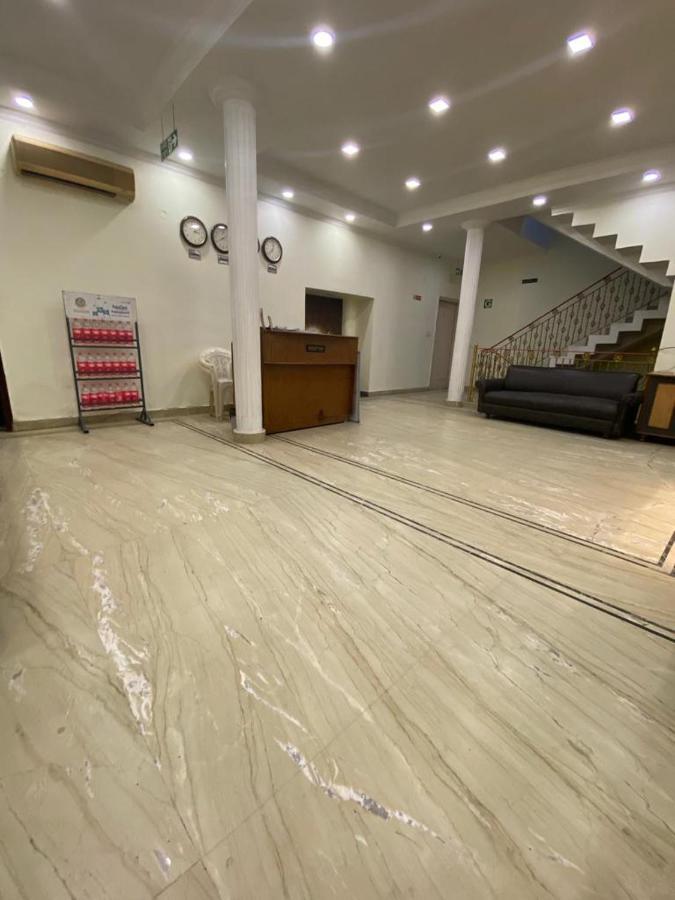 Lavi Hotel Hari Darshan - 10 Meter From Golden Temple Amritsar Exterior photo